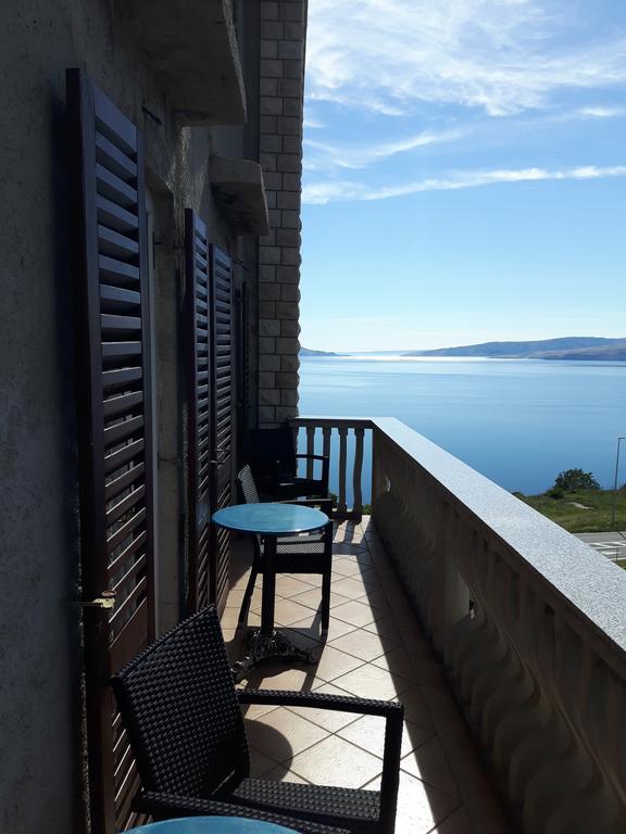 Apartments Lola Senj  Buitenkant foto